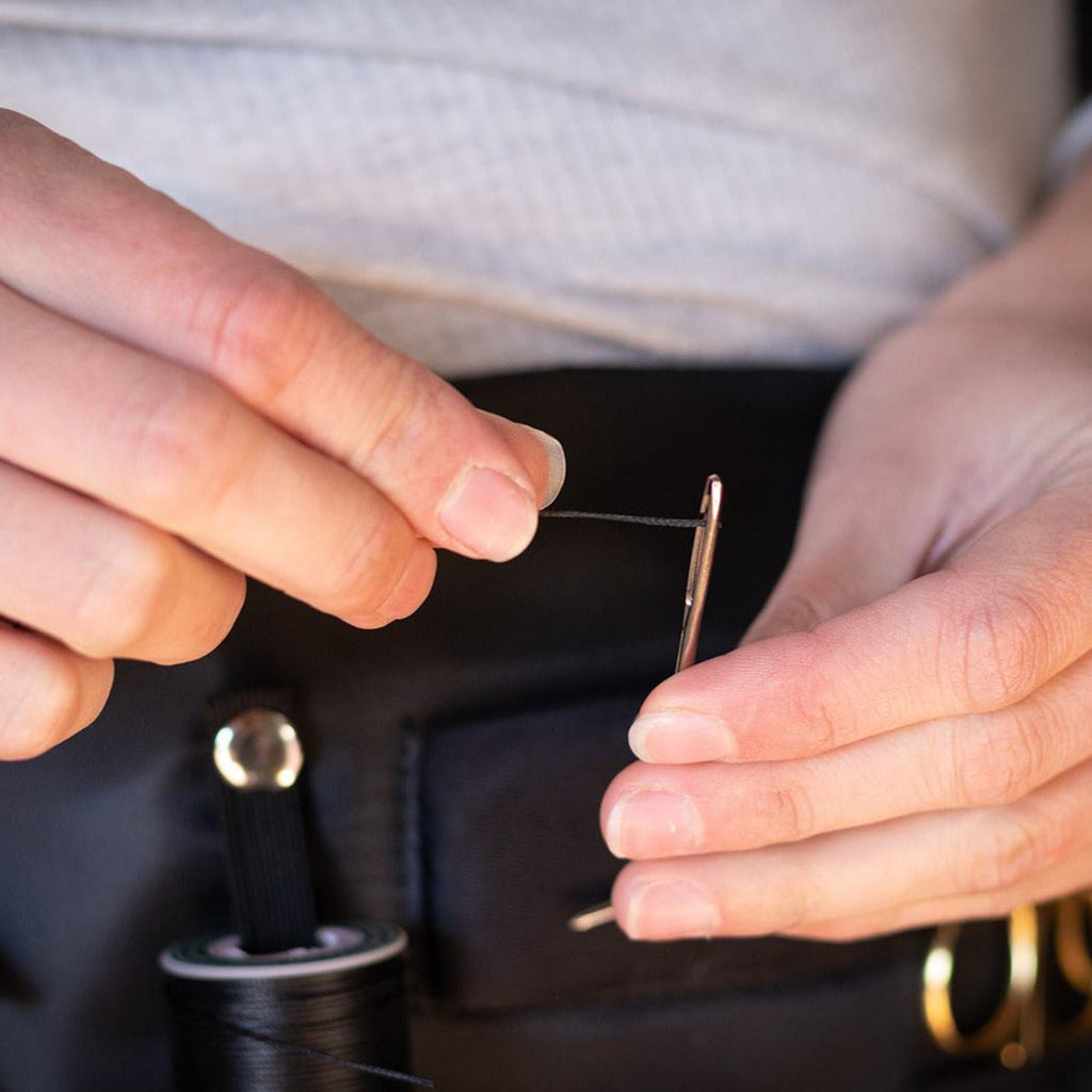 Hairy Pony Flat Waxed Plaiting Thread